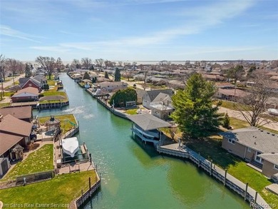 Rare waterfront offering with 120 feet of premium canal frontage - photo 38