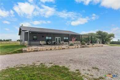 THIS IS THE ONE! This stunning 4-bedroom, 3-bath open-concept - photo 38