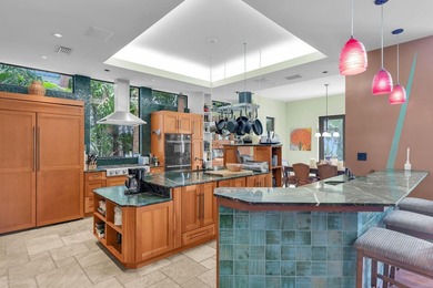 Architectural Polynesian-Inspired Waterfront Retreat in Key - photo 9