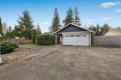 Updated Golf Course Home - photo 2