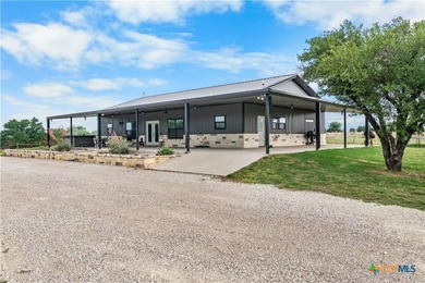 THIS IS THE ONE! This stunning 4-bedroom, 3-bath open-concept - photo 46