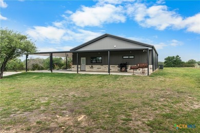 THIS IS THE ONE! This stunning 4-bedroom, 3-bath open-concept - photo 47