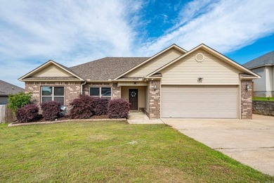 Welcome home to this charming and well-maintained 3 bedroom, 2 - photo 1