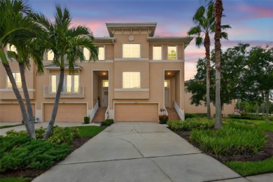 Lake Townhome/Townhouse For Sale in Seminole, Florida