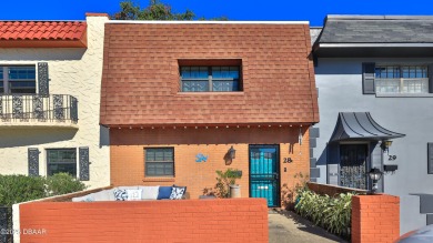 (private lake, pond, creek) Condo For Sale in Daytona Beach Florida