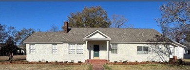 Yazoo River Home For Sale in Greenwood Mississippi