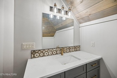 Experience luxury living at its finest in this extraordinary - photo 15