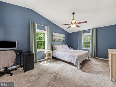 Move-In Ready 3BR, 2 Full & 2 Half Bath, Three-Level Colonial on - photo 20