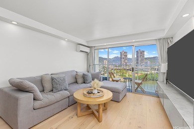 Extra larger unit with premier custom remodeled. 100% insured - photo 1