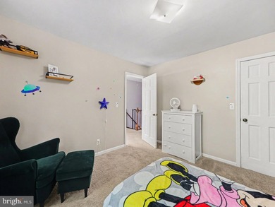 Move-In Ready 3BR, 2 Full & 2 Half Bath, Three-Level Colonial on - photo 23