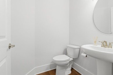 Welcome to 1113 Old Field Drive - private wooded views, flexible - photo 26