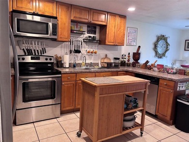 GREAT NEW PRICE!! NEW ROOF installed Jan. 2025, NEW AC installed - photo 8