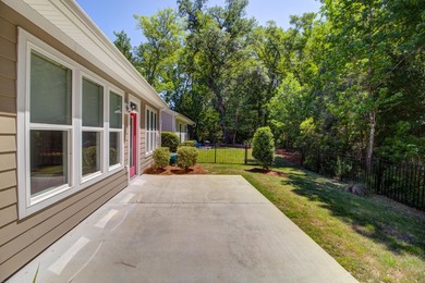Welcome to 1113 Old Field Drive - private wooded views, flexible - photo 41