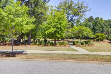 Welcome to 1113 Old Field Drive - private wooded views, flexible - photo 47