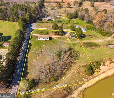 BACK ON THE MARKET AT NO FAULT TO SELLER Spacious double-wide - photo 2