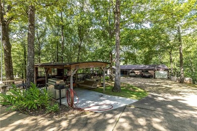 Welcome to Lake Harding! This once mobile-home has transformed - photo 52