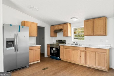 BACK ON THE MARKET AT NO FAULT TO SELLER Spacious double-wide - photo 8