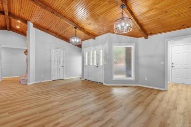 Beautiful golf course home located on the desirable Ponce De - photo 8
