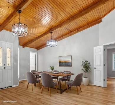 Beautiful golf course home located on the desirable Ponce De - photo 9