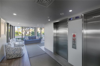 Whether you are searching for a remarkable beachfront residence - photo 6