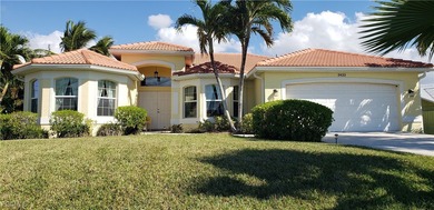 Cape Coral Lakes Area Home For Sale in Cape Coral Florida