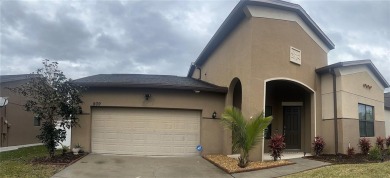 Lake Home For Sale in Kissimmee, Florida