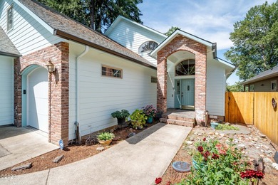 Experience refined riverfront living on the majestic Willamette - photo 12