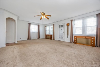 Welcome to 38 Buchanan Avenue, where comfort meets coastal - photo 4
