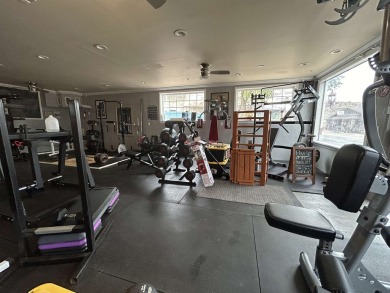 Two-story, fully functional commercial building on main street