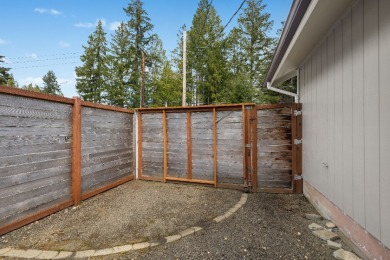 Updated Golf Course Home - photo 6