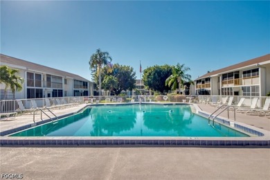 Presenting 4202 SE 4th PL #E3, a Beautifully Remodeled 2BD/2BA - photo 4