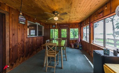 Toledo Bend lakefront home. Near Circle Drive marina. Central - photo 17