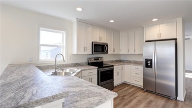 Welcome to 36 Bay View Terrace, an exceptional patio home - photo 22