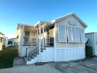 Cute as a button! OWN YOUR OWN LAND! Adorable 2 Bed, 1.5 Bath - photo 1