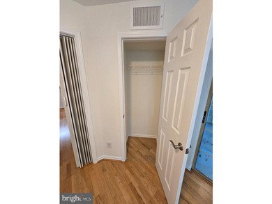 Discover the charm of Penderbrook Square Condominiums, where - photo 32