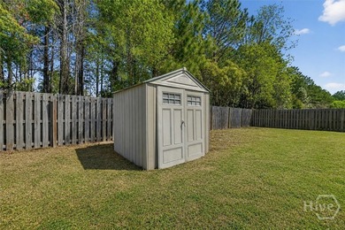 Thoughtfully designed 3 bedroom, 2.5 bath home with a flexible - photo 34