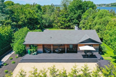 Discover a private Hamptons sanctuary where modern luxury meets - photo 5