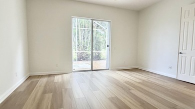 NEW ROOF 2024!! Beautifully maintained 3-bedroom + den, 2-bath - photo 9