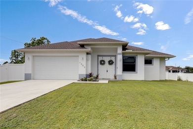Lehigh Acres Area Home For Sale in Lehigh Acres Florida