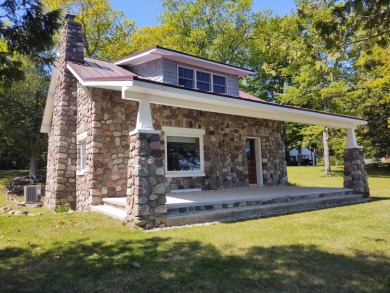 Lake Huron - Presque Isle County Home Sale Pending in Rogers City Michigan