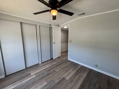 Totally renovated 2-bedroom/2-bath home just waiting for you in - photo 8