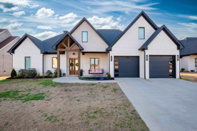 Lake Home For Sale in Alexander, Arkansas