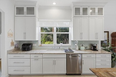 Welcome to one of the most extraordinary waterfront estates in - photo 5