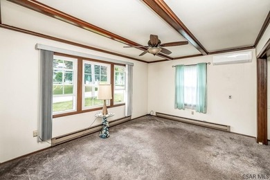 Welcome home to this spacious and well-maintained 3 bedroom, 3 - photo 12
