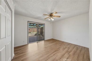 Hello NEW Roof ! Cute house, large lot, lots of parking, garage - photo 16