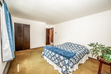 Welcome home to this spacious and well-maintained 3 bedroom, 3 - photo 31