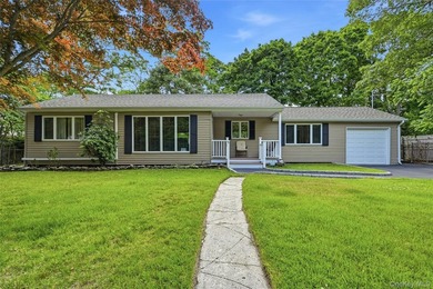 Welcome home to this beautifully maintained, move-in ready ranch - photo 1