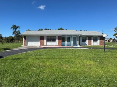 Lake Home For Sale in Lake Placid, Florida
