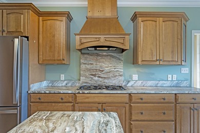 Waterfront Luxury on Watts Bar Lake - First Time on the Market - photo 11