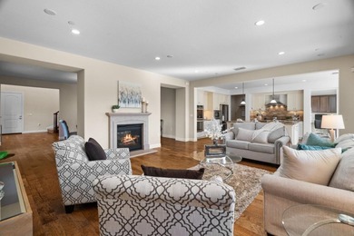 EXCLUSIVE HILLTOP VIEW HOME | Perched on a corner lot along a - photo 16
